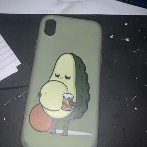 Used phone case - Green avacado